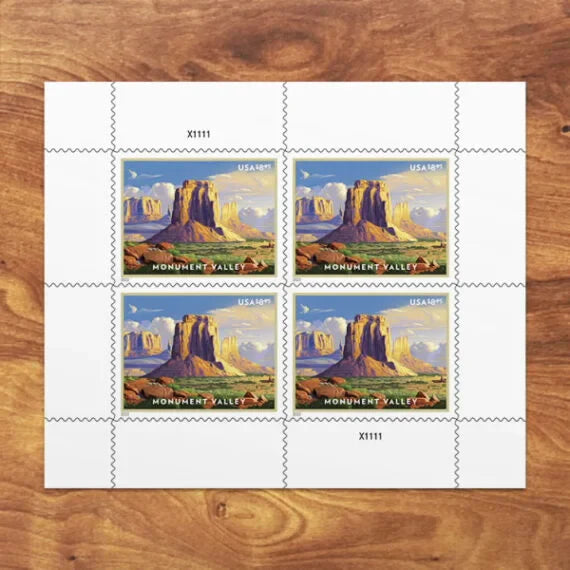 Priority Mail $8.95 Stamps 2022 Monument Valley-Scenic Landscape, Priority Mail Rate